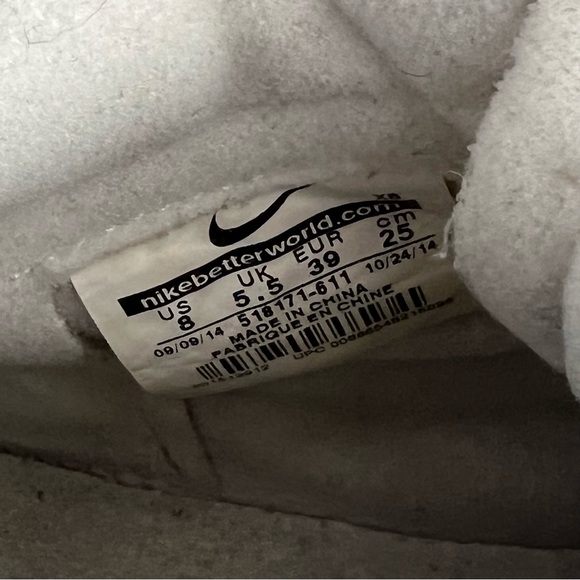 Nike Blazer mid 77’ womens burgundy metallic and pink size 8 - Picture 8 of 8